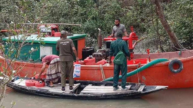 সুন্দরবনের গহীনে আগুন, পানি সংকট